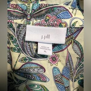 🦋 J.JILL. Dragonfly 🌺Floral, Lightweight, Long Sleeve, Button Down Shirt